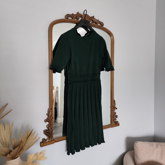 Ted Baker London Dresses & Skirts - Ted Baker Dorlean Scallop Knit Dress